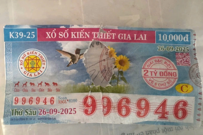 Tờ vé số trúng độc đắc bị rách được trả thưởng